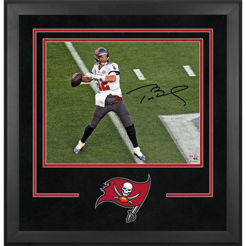 Tom Brady Tampa Bay Buccaneers Fanatics Authentic Deluxe Framed Autographed 16" x 20" Super Bowl LV Champions Super Bowl LV Action Photograph