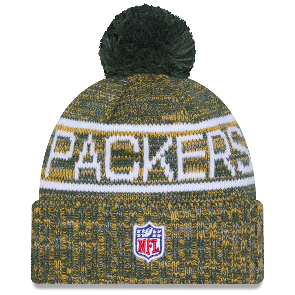1651-Green-Bay-Packers-New-Era-2025-Sideline-Cold-Weather-Cuffed-Knit-Hat-with-Pom-Green-3.jpg Green Bay Packers New Era 2025 Sideline Cold Weather Cuffed Knit Hat with Pom - Green