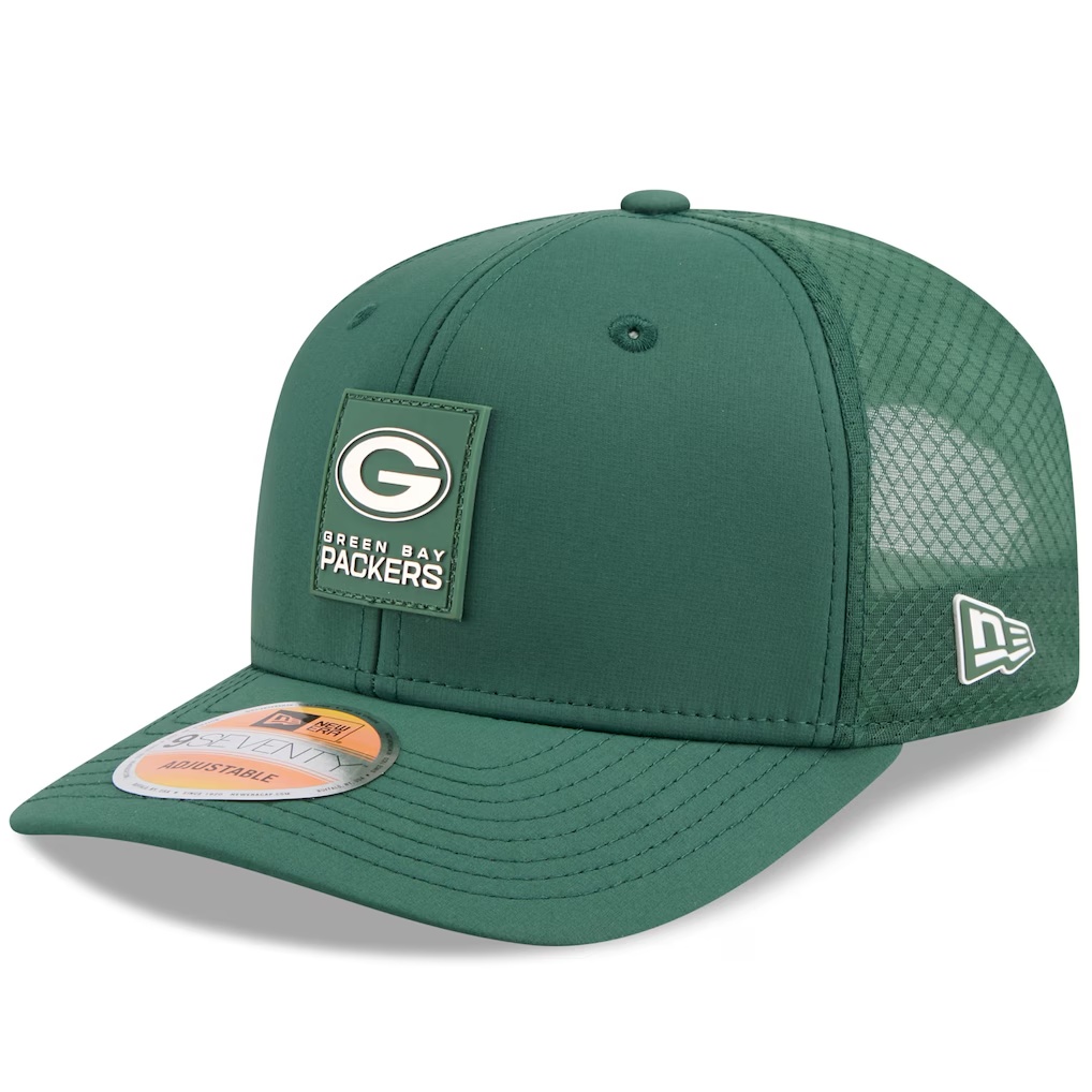 Green Bay Packers New Era 2025 Sideline 9SEVENTY Trucker Adjustable Hat - Green