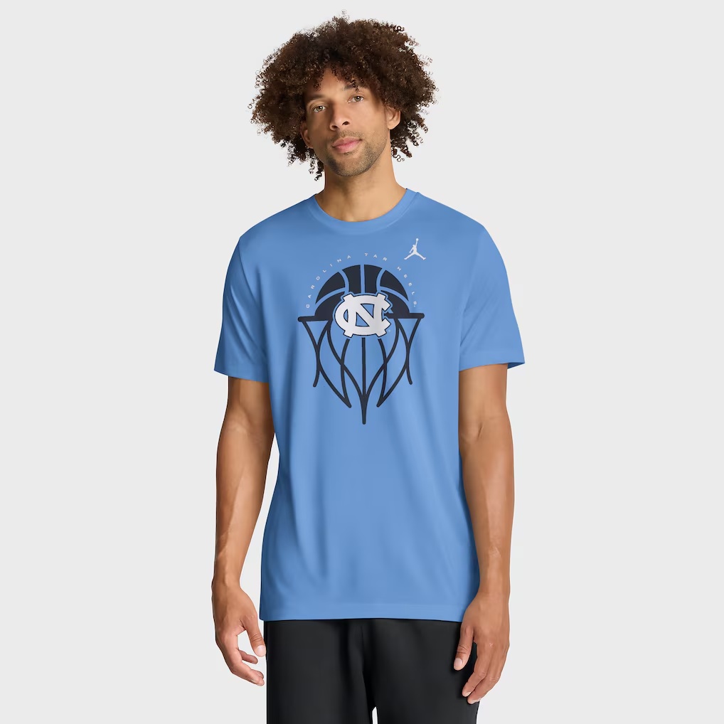 North Carolina Tar Heels Jordan Brand Basketball Icon Legend Dri-FIT T-Shirt- Light Blue