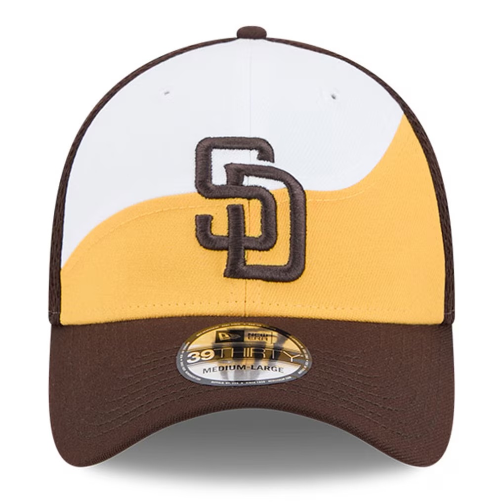San Diego Padres New Era 2025 Spring Training 39THIRTY Flex Hat - Gold/Dark Brown