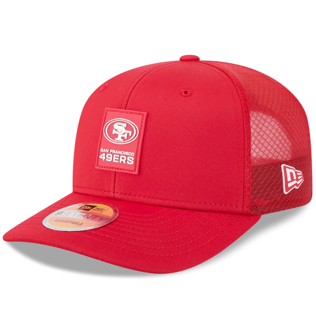 San Francisco 49ers New Era 2025 Sideline 9SEVENTY Trucker Adjustable Hat - Scarlet
